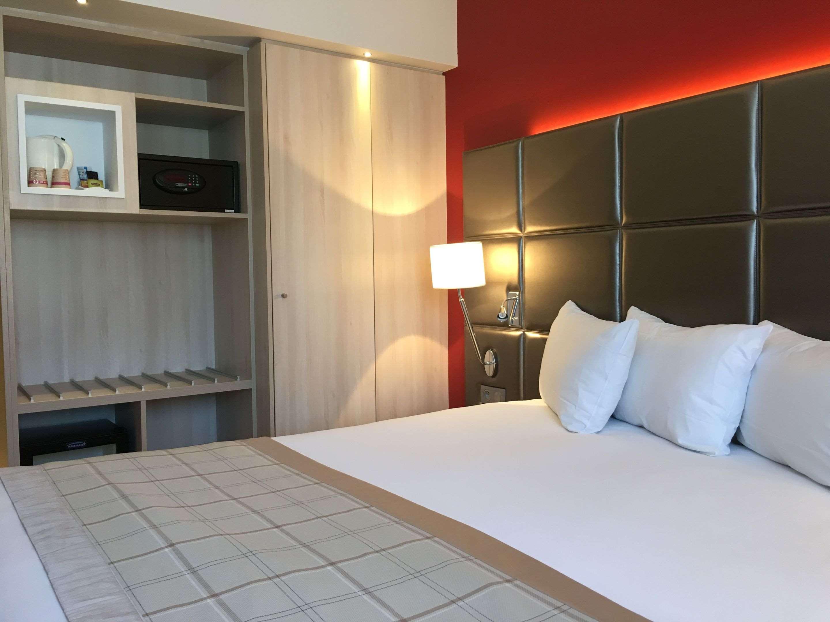 Best Western Plus Le Lavarin Avignon Exterior photo