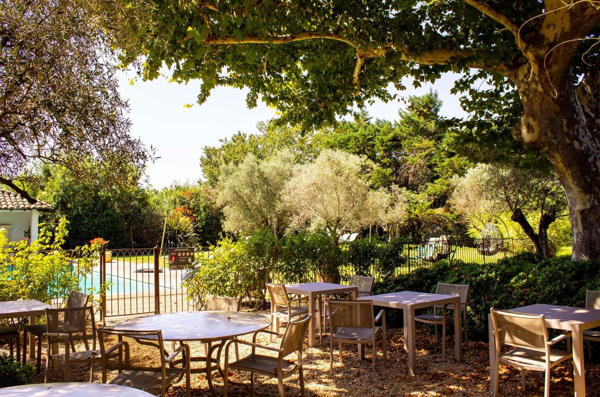 Best Western Plus Le Lavarin Avignon Exterior photo